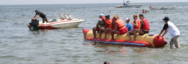 Stire din Diverse : Schi-jetul și "banana", atracțiile Neptunului