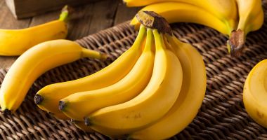 Bananele au calităţi deosebite. Mâncaţi-le cu încredere!
