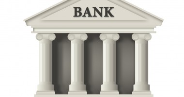 Stire din Economie : Câte bănci se preconizează că vor mai rămâne în România