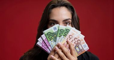 Bancnota falsă