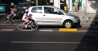 DIN SERIA "PARCHEZ CA UN BOU" PE BULEVARDUL TOMIS / URGENȚELE LA BANCĂ "SE ACCEPTĂ" - 3