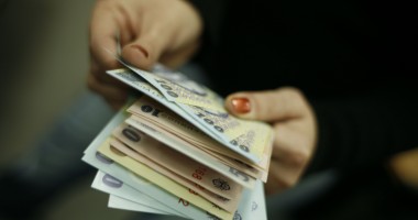 Stire din Economie : Depozitele în lei ale populației au crescut cu 0,9%