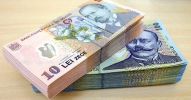 Stire din Social : Începe plata recenzorilor