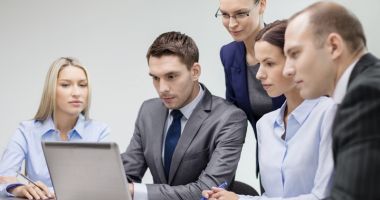 Stire din Economie : Bani pentru afaceri. S-a deschis Programul Start-Up Nation 2018