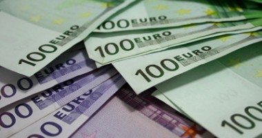 Stire din Economie : Euro se ține tare!
