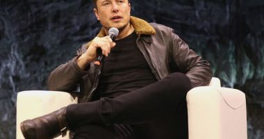 Stire din Actualitate : Banii lui Musk, factorul-cheie care poate să distrugă democrațiile din Europa