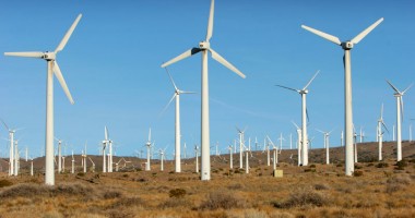Stire din Politică-Administrație : Cât de mult e afectat județul Constanța de blocarea proiectelor eoliene