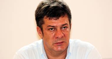 Stire din Eveniment : Bani luați cu japca de la zeci de primării din Constanța, investiți… într-o livadă!