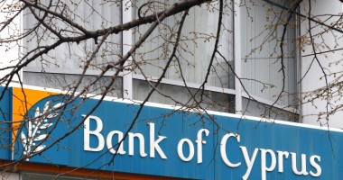 Stire din Actualitate : Cipru  va despăgubi deponenții ruși  cu acțiuni  la Bank of Cyprus