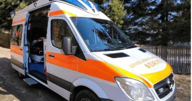 Canicula face noi victime: doi bărbați au ajuns în comă după ce au stat în soare