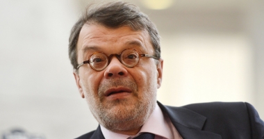 Învățați să îi respectați! Asta e diferența dintre voi și ei! Ei mor pentru țară. Voi vă "îmbolnăviți" la DNA și în pușcării - 8