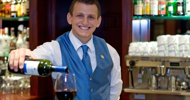 Stire din Social : Cum poți câștiga salarii între 1.720 și 2.100 de euro  pe lună, în Germania