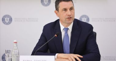Stire din Actualitate : Ministrul Finanțelor dezminte că Guvernul ia în calcul creşterea cotei TVA de la 19% la 21%