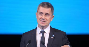 Stire din Politică-Administrație : Dan Barna: „Fenomenul migraţiei este fluid şi necesită adaptarea legislaţiei”