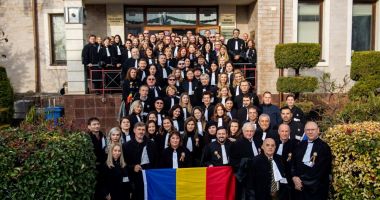 Stire din Eveniment : Baroul Constanța nu își suspendă activitatea
