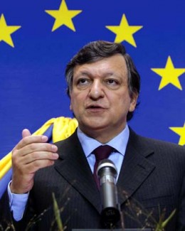Stire din Actualitate : Barroso:  "Franța, reacționară  în problema  excepției culturale"