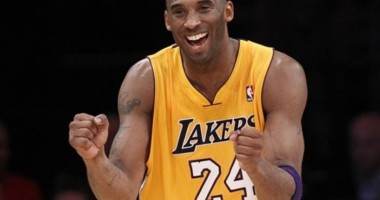 Stire din Sport : Kobe Bryant a devenit al 4-lea marcator din toate timpurile, în NBA