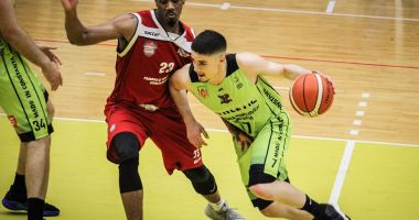 Stire din Sport : Hai, BC Athletic! Mare meci mare de baschet, deseară, la Sala Sporturilor