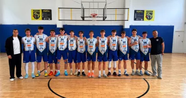 Stire din Sport : Rezultate foarte bune pentru tinerii baschetbaliști de la CSM Constanța