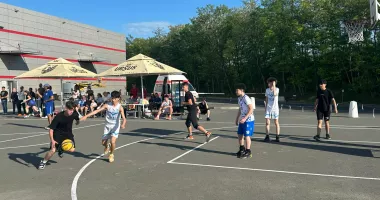 Stire din Sport : Tinerii baschetbaliști de la CS Năvodari, reprezentație bună la 3X3