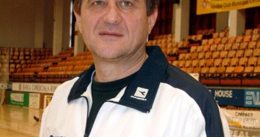 Stire din Sport : Baschet, BC Farul / Costel Cernat mulțumește publicului pentru susținere