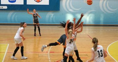 Baschet / Phoenix CSU Simona Halep, „dublă” cu U Cluj, în play-off