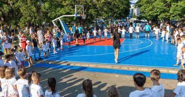 Stire din Sport : Baschetul şi dansul în aer liber descind în parcul din Tomis II