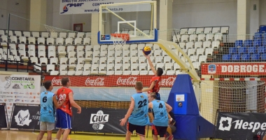 Stire din Sport : Baschetul constănțean, redat elevilor. ONSS-ul își recapătă strălucirea