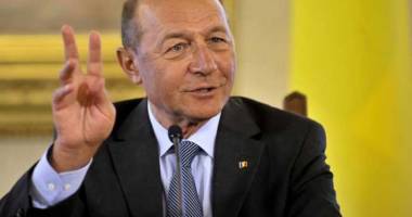 Stire din Economie : "În România, la ora actuală, sunt două femei extrem de puternice"