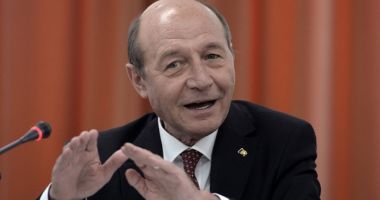 Stire din Politică-Administrație : Traian Băsescu: În momentul de față a devenit mai actual ca oricând scutul de la Deveselu