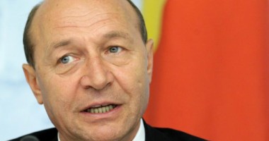 Stire din Politică-Administrație : Traian Băsescu spune că îl aduce pe deputatul Boldea în țară
