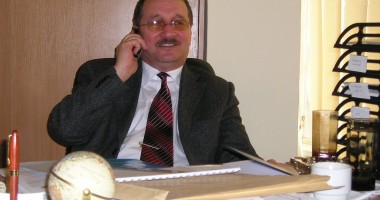 Stire din Eveniment : Referat procurori: Mircea Băsescu s-a folosit de numele Președintelui
