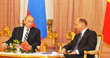 Stire din Politică-Administrație : Traian Băsescu: „Putin nu poate câștiga. Știe că minte. S-a ales praful de lista lui cu pretenții absurde!”