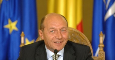 Stire din Politică-Administrație : Traian Băsescu va susține o declarație de presă la 12.30!