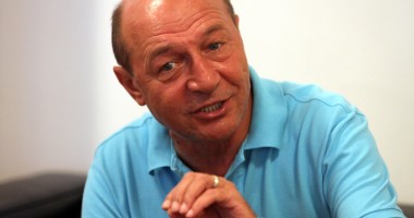 Stire din Politică-Administrație : "Cel mai mare cost pe care îl plătesc este acela că am fost cinstit cu românii"