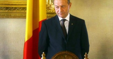 Traian Băsescu face conferință
