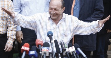 Stire din Politică-Administrație : REFERENDUM 2012 Băsescu, primele declarații după decizia CCR