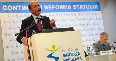Stire din Politică-Administrație : Traian Băsescu: Probabil din toamnă mă voi înscrie în PMP