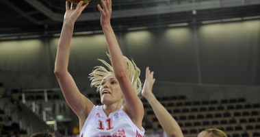 Stire din Sport Internațional : Dinamo Moscova a câștigat Eurocupa feminină de baschet