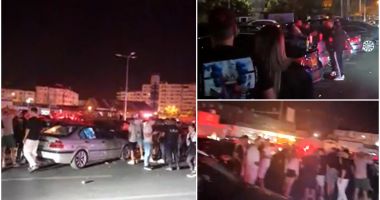 Stire din Eveniment : Bătaie generală, după ce o tânără care făcea drifturi a lovit mai multe mașini într-o parcare