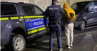Stire din Eveniment : Bătaie în direct. Un influencer străin a fost reținut după ce a lovit un tânăr în timpul unui live