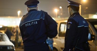 Stire din Eveniment : Bătaie în parcul de la Gară.  Un cetățean străin s-a luat la bătaie cu un hoț