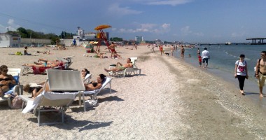 Stire din Social : Bătaie pe plajele din Mamaia