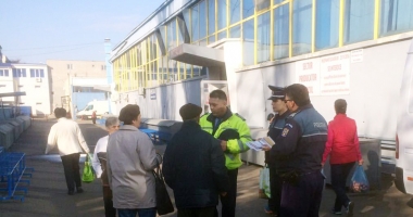 Bătrâni din Constanța, înșelați de escroci, cu ajutorul minorilor - 2