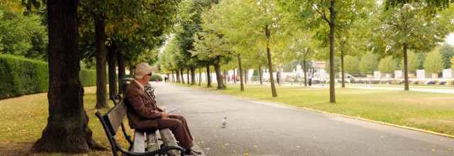 Stire din Fun : Viață  de bătrânel