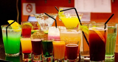 Stire din Actualitate : Legea controversată care limitează consumul de alcool, PROMULGATĂ