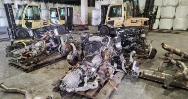 Mașini furate de sute de mii de euro, descoperite în Portul Constanța pe bucăți - 3