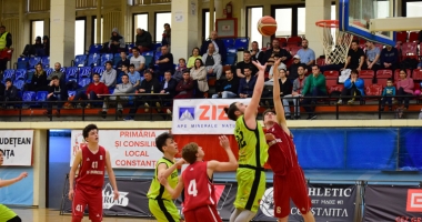 Stire din Sport : BC Athletic U18, precaută înaintea debutului turneului final