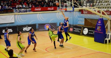 Stire din Sport : BC Athletic caută revanșa cu CN "Aurel Vlaicu"