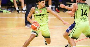 Stire din Sport : 10 puncte în minus! BC Athletic, învinsă la Focșani